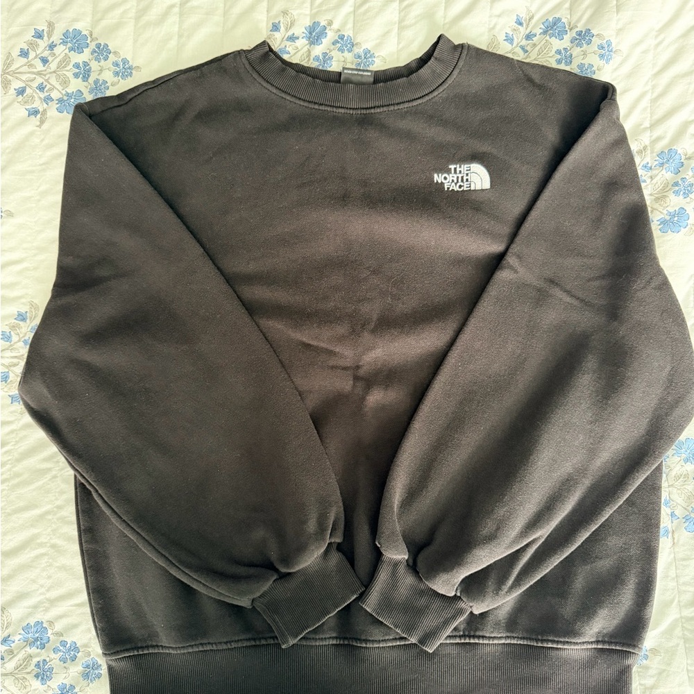 The North Face Women’s Crewneck Sweatshirt